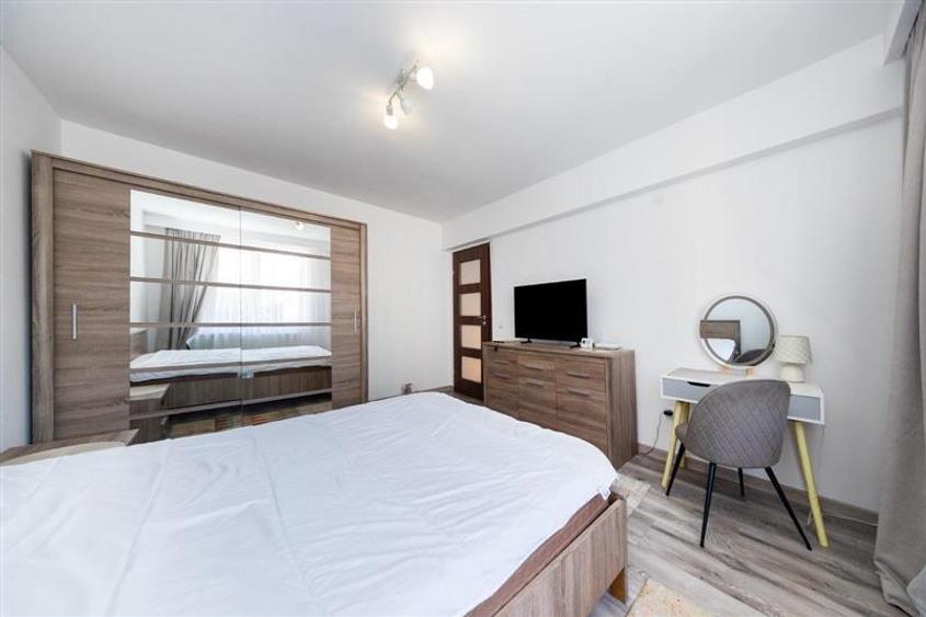 Vanzare apartament 2 camere, Rasnov, Str. Republicii,mobilat, utilat - 1