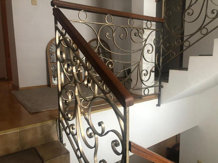 Casă individuală cu 5 camere cu Teren 900 Mp în Chiajna