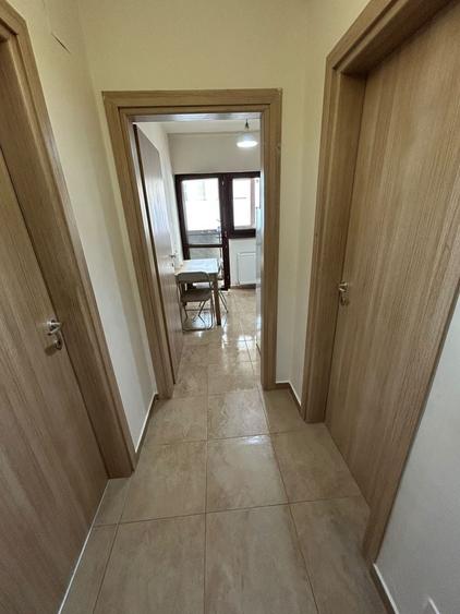 Garsonieră decomandată în Runcu