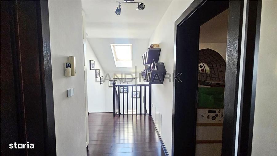Casă cu 4 camere cu Teren 770 Mp în Ghiroda