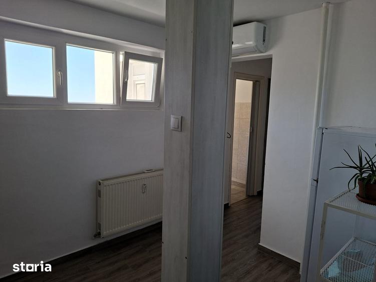 Apartament cu 2 camere decomandat în Drumul Taberei