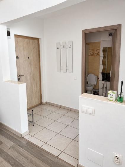 Apartament cu 2 camere decomandat în Florești