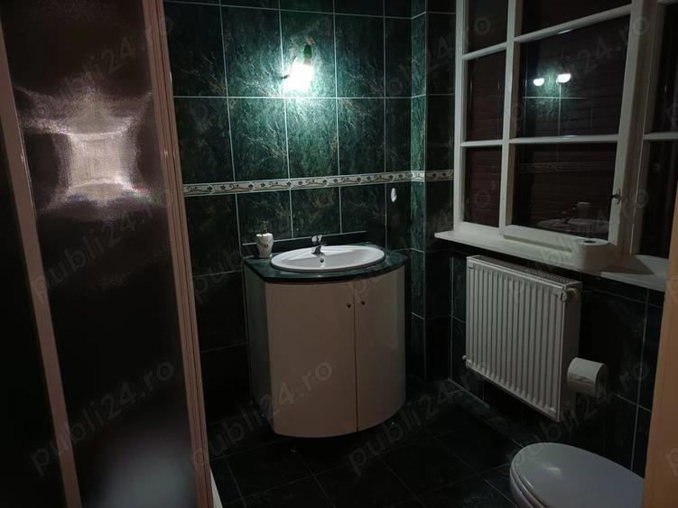 Casă cu 6 camere în Medicină