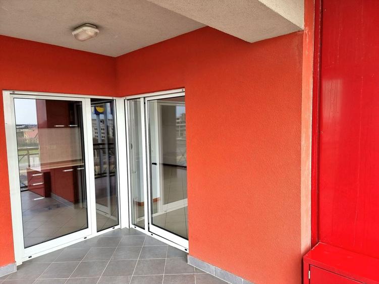 Apartament cu 2 camere decomandat, mobilat în Torontalului