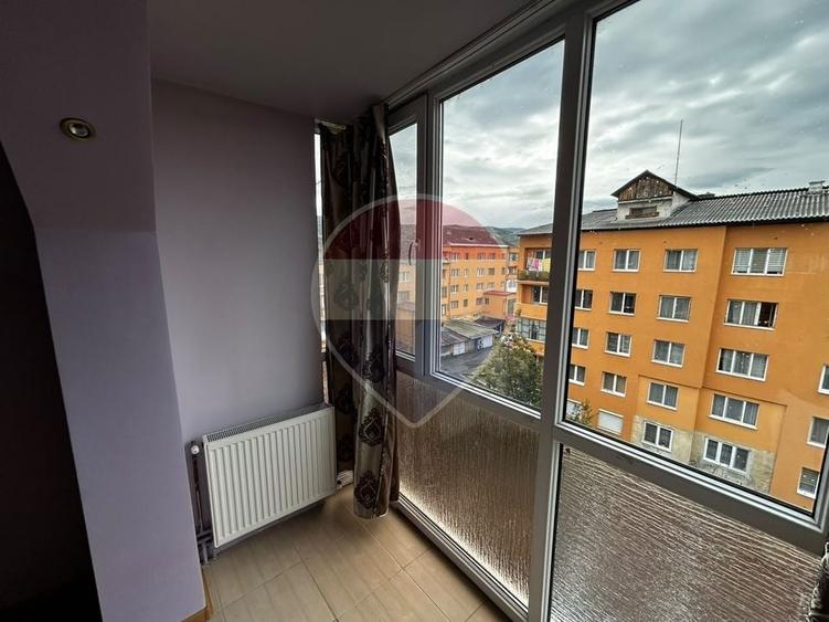 Apartament cu 3 camere în Ultracentral