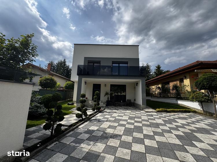 Casă cu 4 camere cu Teren 460 Mp în Tăuții-Măgherăuș