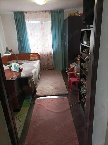 Casă cu 4 camere cu Teren 828 Mp în Central