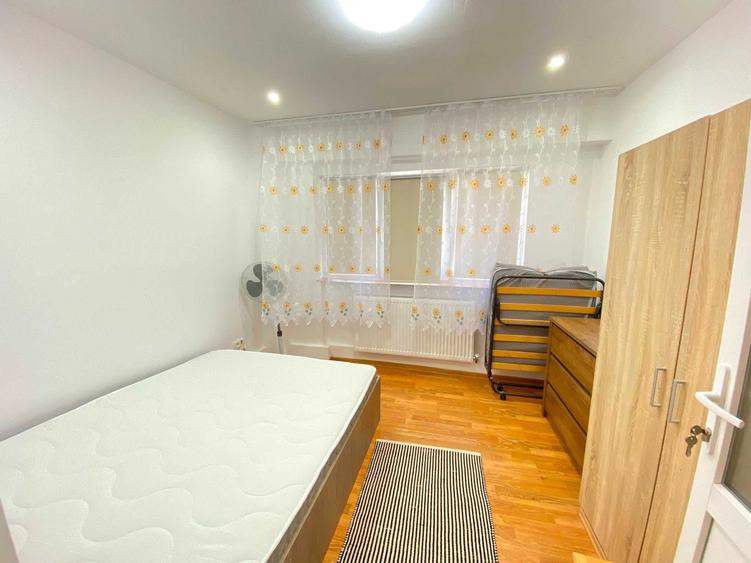 Apartament cu 3 camere decomandat în Dacia