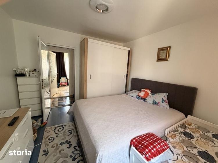 Apartament cu 3 camere decomandat în Sud