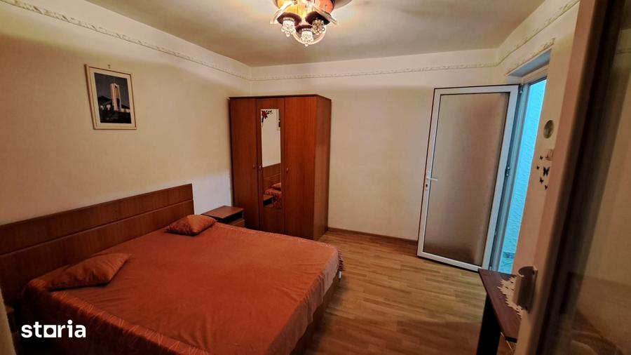 Apartament 3 camere, 2 bai, decomandat, B-dul Bucuresti - 6