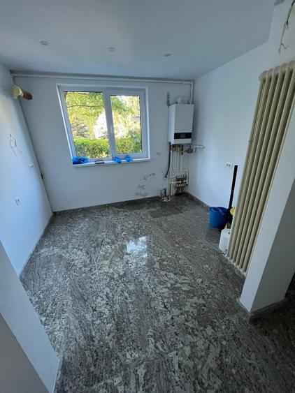 Apartament cu 3 camere în Primăverii