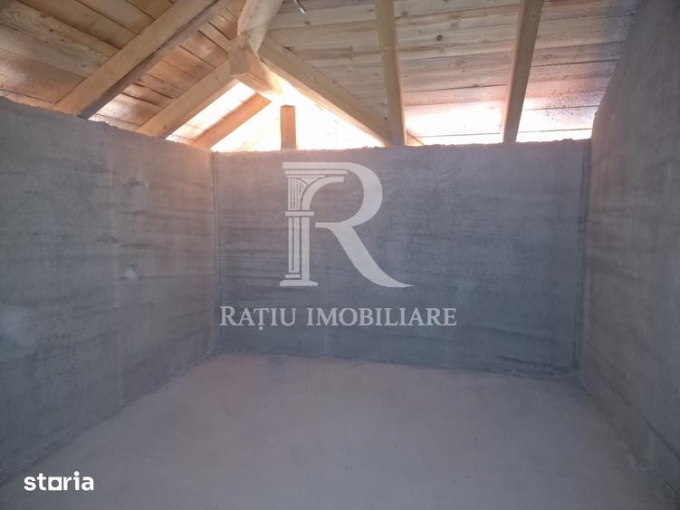 Casă cu 5 camere cu Teren 500 Mp în Paleu