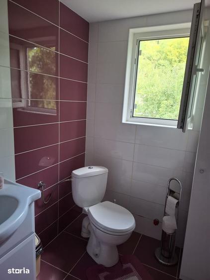 Casă cu 3 camere cu Teren 900 Mp în Bârsești