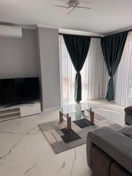 Apartament cu 2 camere decomandat în Livezeni