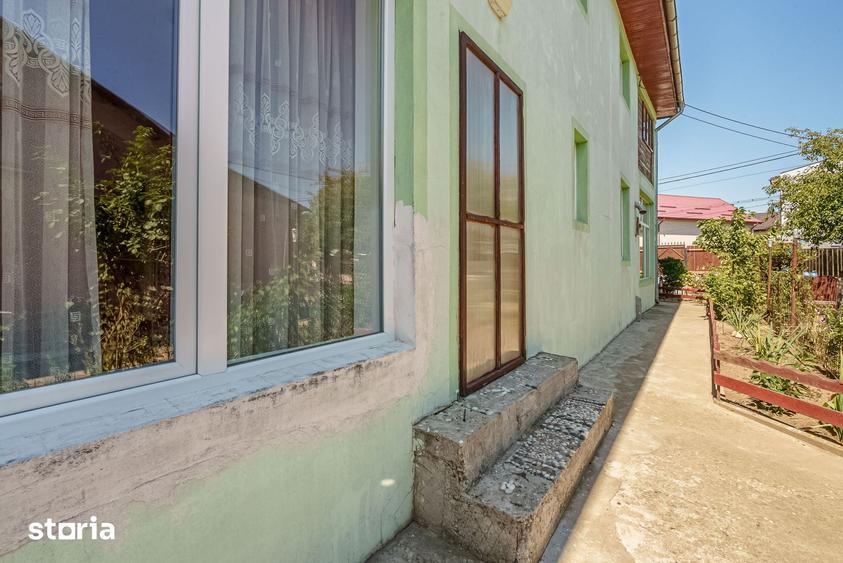 Casă cu 5 camere cu Teren 323 Mp în Giulești