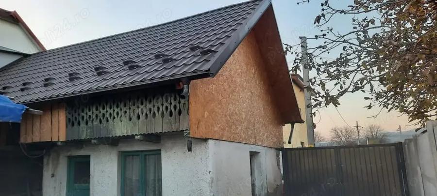 Casă cu 4 camere în Onești