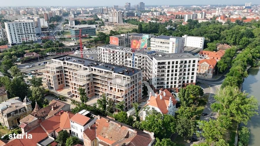 Apartament cu 3 camere decomandat în Ultracentral