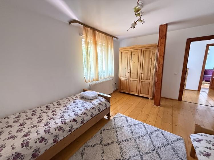 Apartament cu 3 camere decomandat, mobilat în Bălcescu