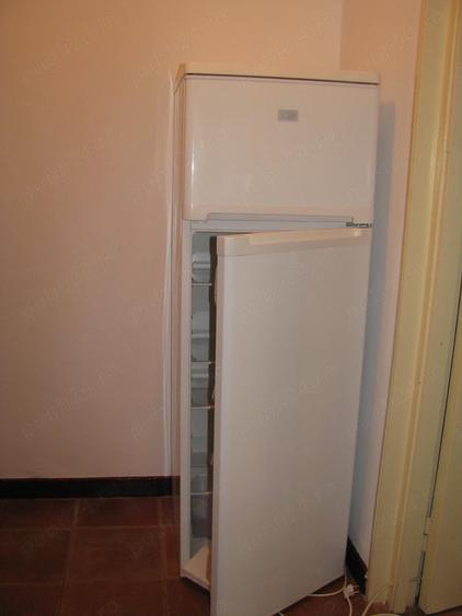 Apartament cu 2 camere semidecomandat în Vatra Luminoasă