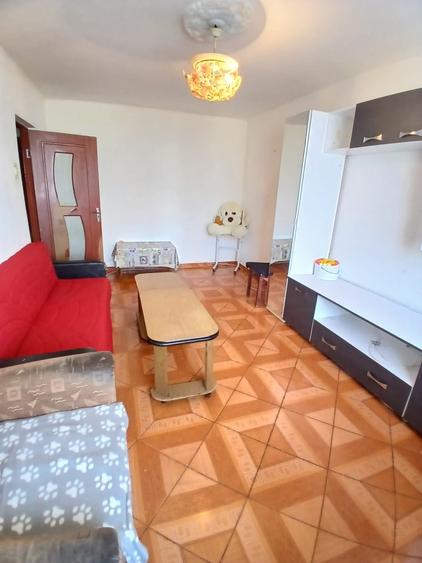 Apartament cu 2 camere în Trafic Greu