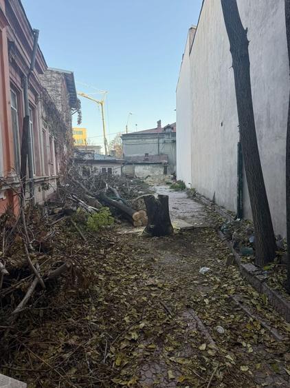 Casă individuală cu 7 camere cu Canalizare în Mărășești