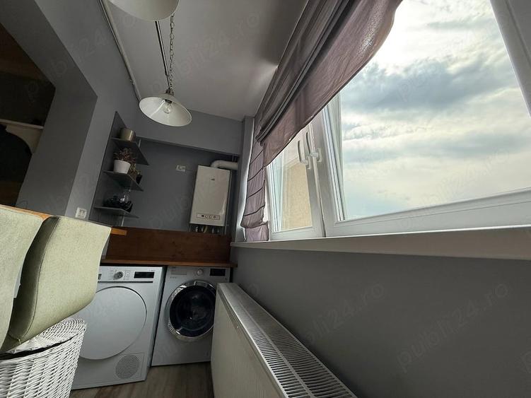 Apartament cu 3 camere semidecomandat în Central