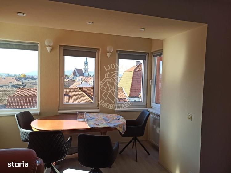 Apartament cu 3 camere decomandat în Central