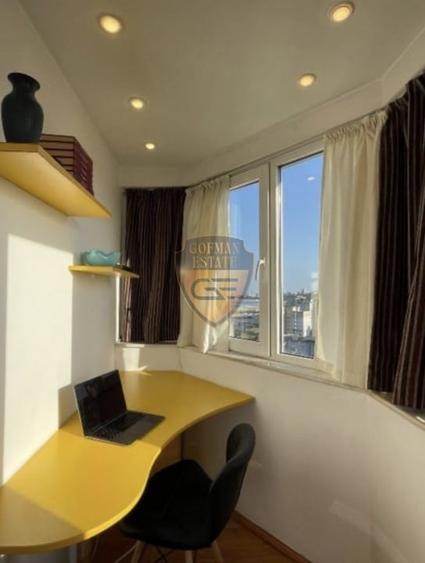 Apartament cu 3 camere decomandat, mobilat în Faleza Nord