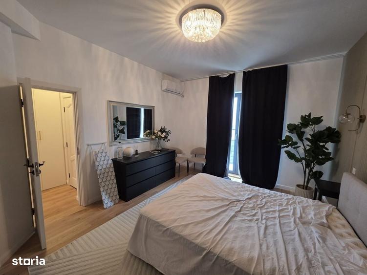 Apartament cu 3 camere semidecomandat în Universitate