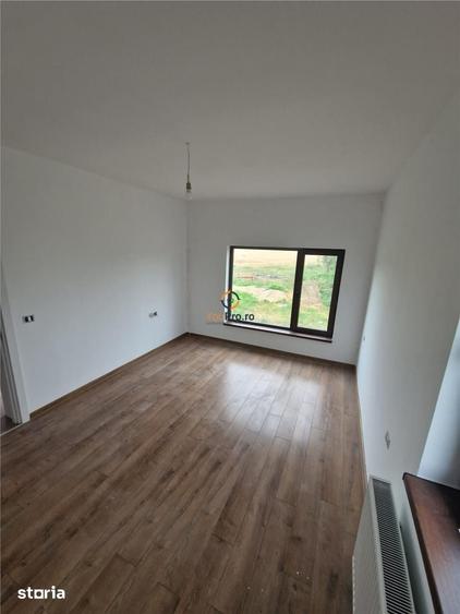 Casă cu 3 camere cu Teren 750 Mp în Chevereșu Mare