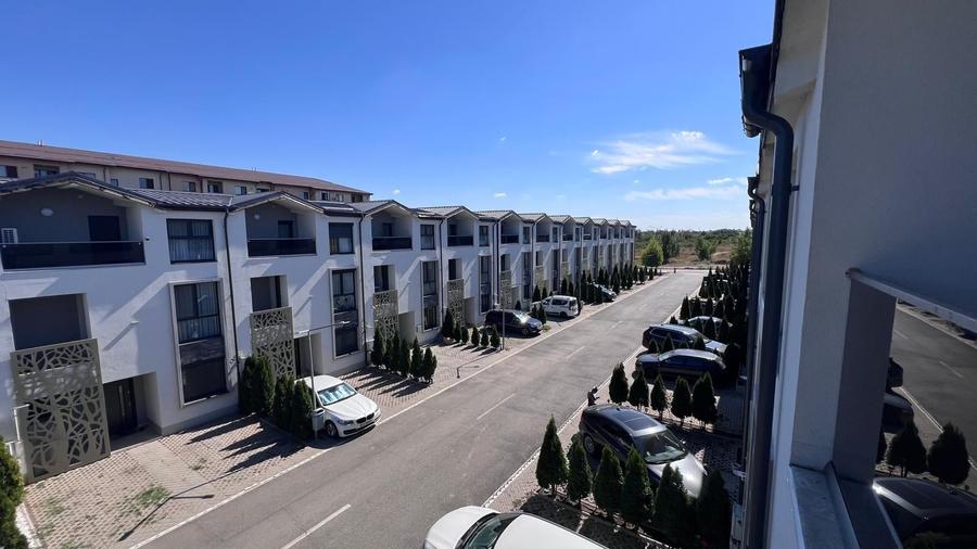 Casă cu 4 camere cu Canalizare în Prelungirea Ghencea