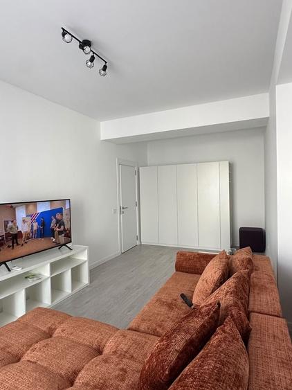 Inchiriez apartament decomandat cu 2 camere - 7