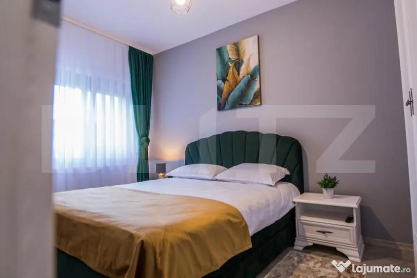 Apartament cu 3 camere semidecomandat în Central