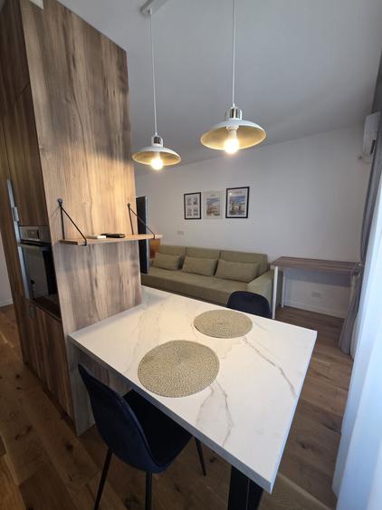 Apartament cu 2 camere decomandat în Panduri
