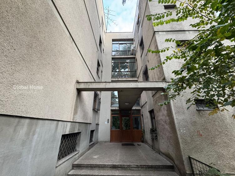 Apartament cu 4 camere decomandat, mobilat în Aviatorilor
