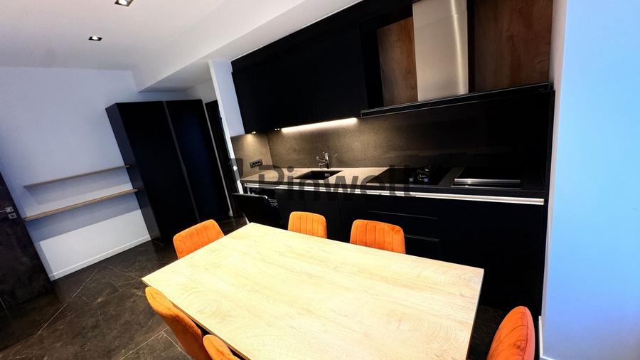 Apartament cu 5 camere, mobilat în Barbu Văcărescu