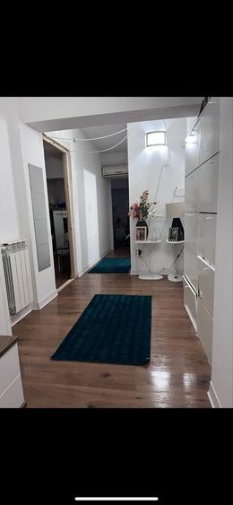 Apartament de vanzare piata sf ilie, 3 camere - 9
