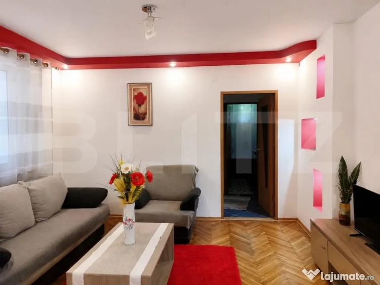 Apartament cu 3 camere semidecomandat în Ultracentral
