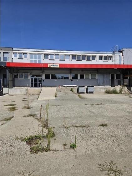 Spațiu industrial, de 3,300 mp, în Depozite