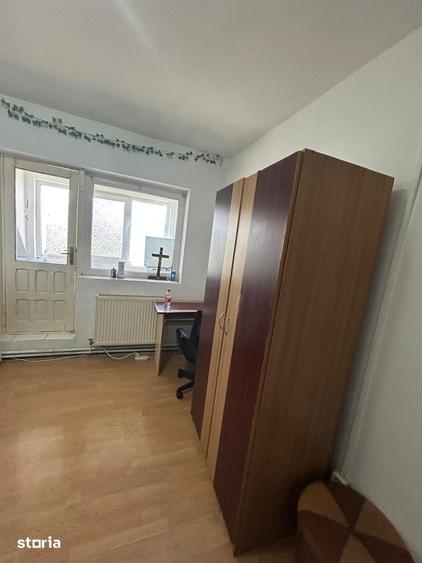 Garsonieră în Podu Roș