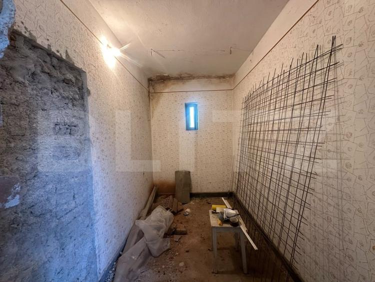 Casă individuală cu 3 camere cu Teren 2700 Mp în Brănișca