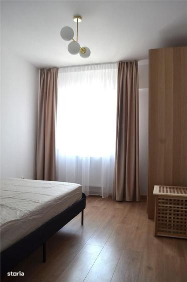 Apartament cu 3 camere decomandat, mobilat în Hala Centrală