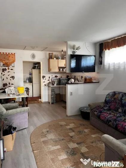 Casă cu 4 camere cu Teren 500 Mp în Central