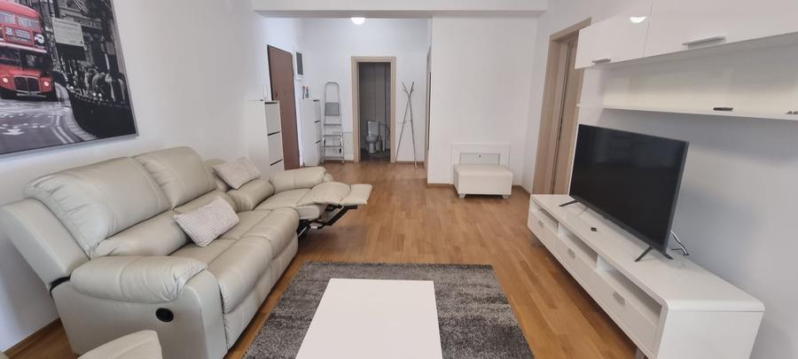 Apartament cu 3 camere decomandat în Herăstrău