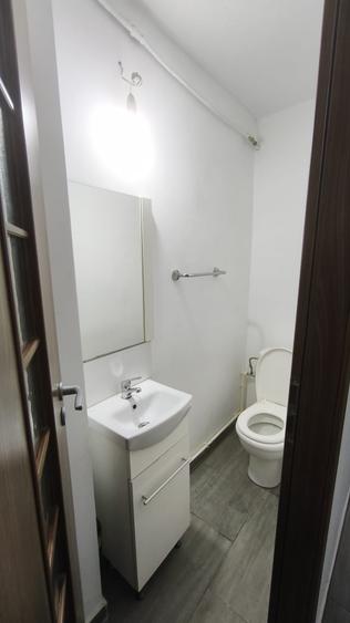 Apartament cu 3 camere decomandat, mobilat în Pantelimon