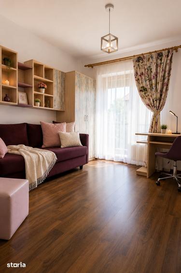 Apartament cu 3 camere decomandat în Podu Roș