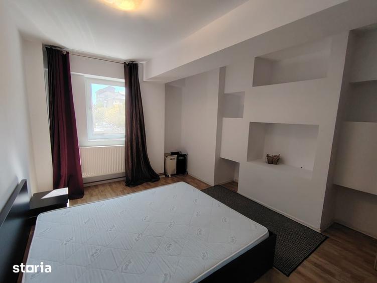 Apartament cu 2 camere în Micro 3