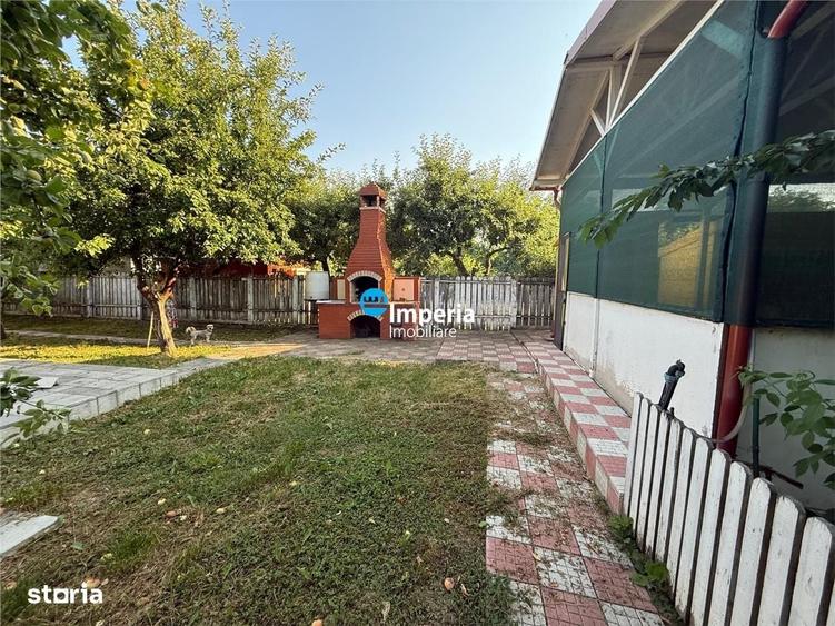 Casă cu 4 camere cu Teren 1330 Mp în Victoria