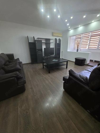 Apartament cu 2 camere decomandat în Vitan