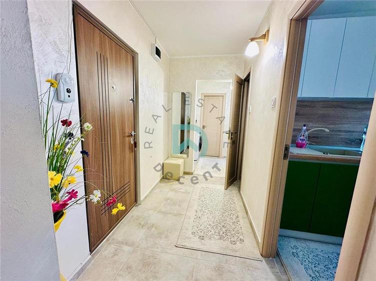 Apartament cu 2 camere decomandat în Scriitorilor